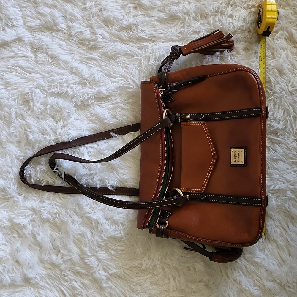 D&B leather shoulder bag